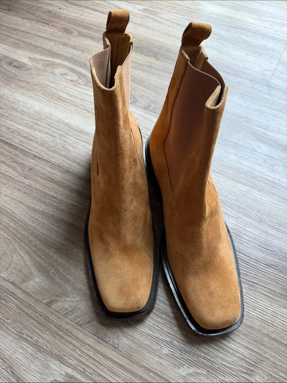 Frame Denim Le Fenton Suede Leather Ankle Booties with Elastic Panels